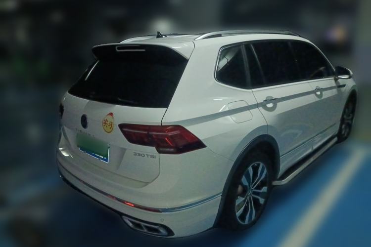 Used Volkswagen Tiguan L 2022 330TSI Automatic Two-Wheel Drive R-Line Flagship Edition Rear Right 45 Deg