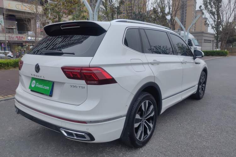 Used Volkswagen Tiguan L 2022 330TSI Automatic Two-Wheel Drive R-Line Enhanced Edition Rear Right 45 Deg