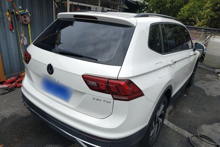 Used Volkswagen Tiguan L 2022 330TSI Automatic Two-Wheel Drive Comfort Edition Rear Right 45 Deg