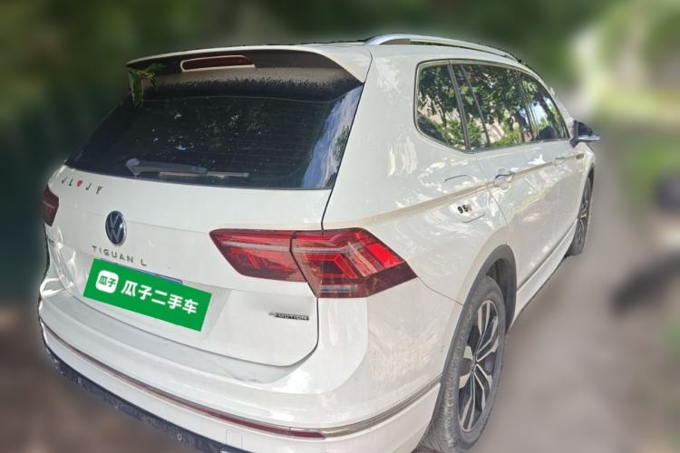 Used Volkswagen Tiguan L 2022 330TSI Automatic Two-Wheel Drive R-Line Enhanced Edition Rear Right 45 Deg
