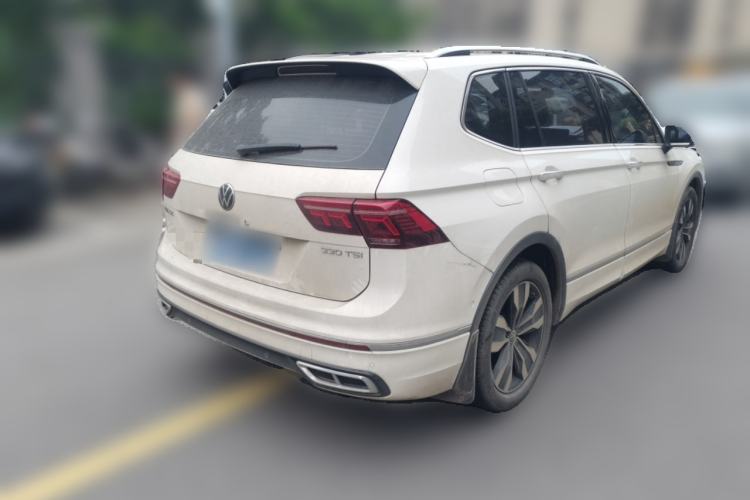 Used Volkswagen Tiguan L 2022 330TSI Automatic Two-Wheel Drive R-Line Enhanced Edition Rear Right 45 Deg
