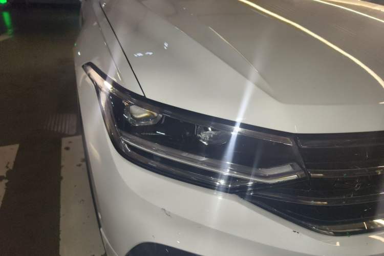 Used Volkswagen Tiguan L 2022 330TSI Automatic Two-Wheel Drive R-Line Enhanced Edition Right Front Headlight