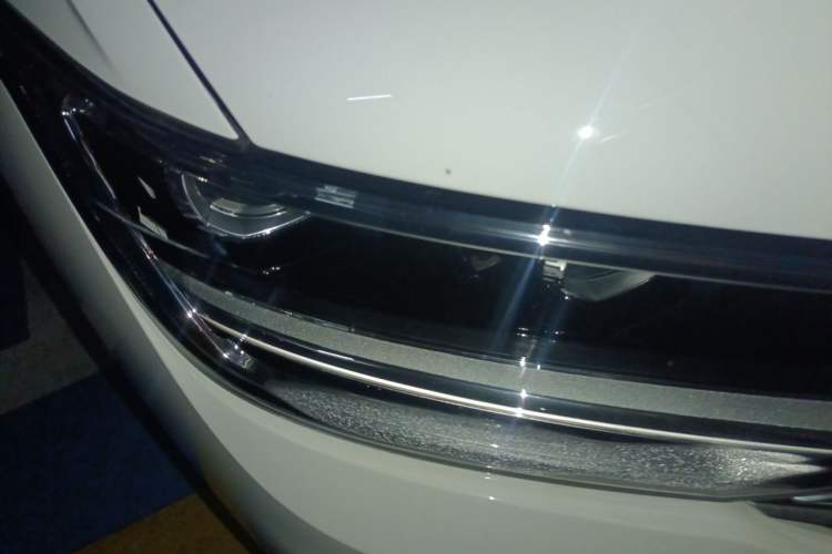 Used Volkswagen Tiguan L 2022 330TSI Automatic Two-Wheel Drive R-Line Flagship Edition Right Front Headlight