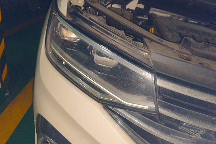 Used Volkswagen Tiguan L 2022 330TSI Automatic Two-Wheel Drive R-Line Enhanced Edition Right Front Headlight