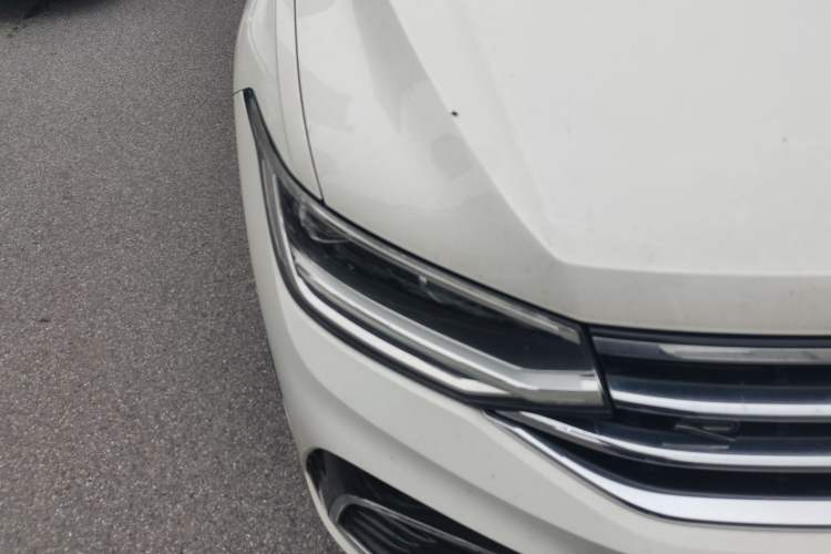 Used Volkswagen Tiguan L 2022 330TSI Automatic Two-Wheel Drive R-Line Enhanced Edition Right Front Headlight