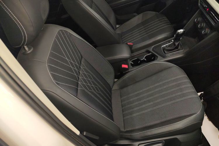Used Volkswagen Tiguan L 2022 330TSI Automatic Two-Wheel Drive Comfort Edition Right Front Seat