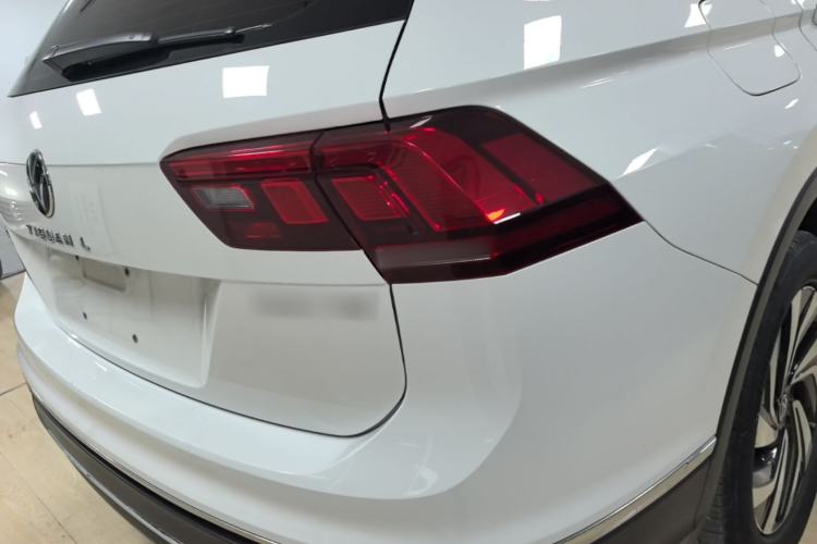 Used Volkswagen Tiguan L 2022 330TSI Automatic Two-Wheel Drive Smart Edition Right Rear Taillight