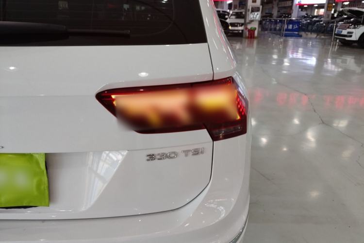 Used Volkswagen Tiguan L 2022 330TSI Automatic Two-Wheel Drive R-Line Enhanced Edition Right Rear Taillight