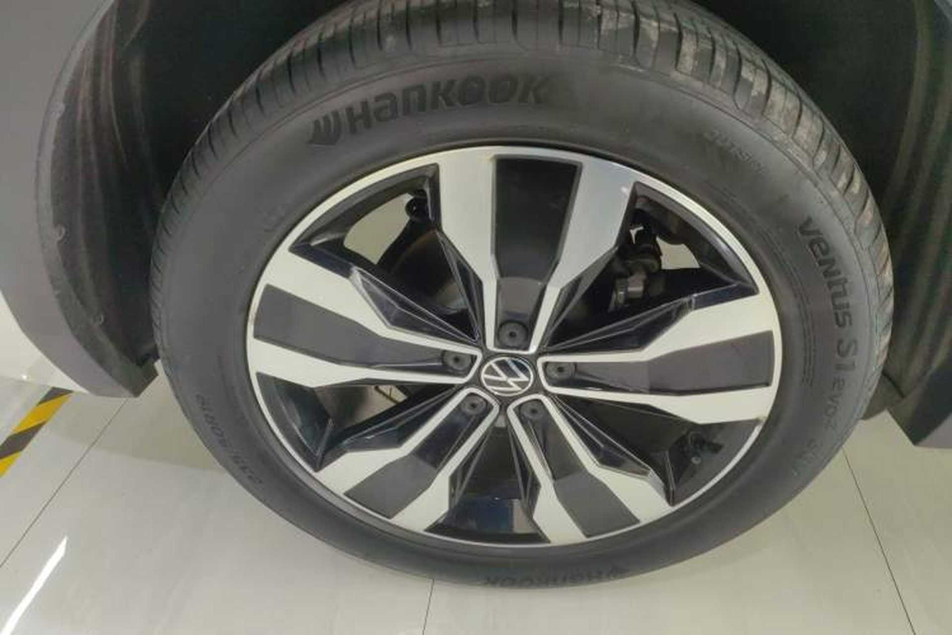 Used Volkswagen Tiguan L 2022 330TSI Automatic Two-Wheel Drive R-Line Enhanced Edition Right Rear Wheel Hub