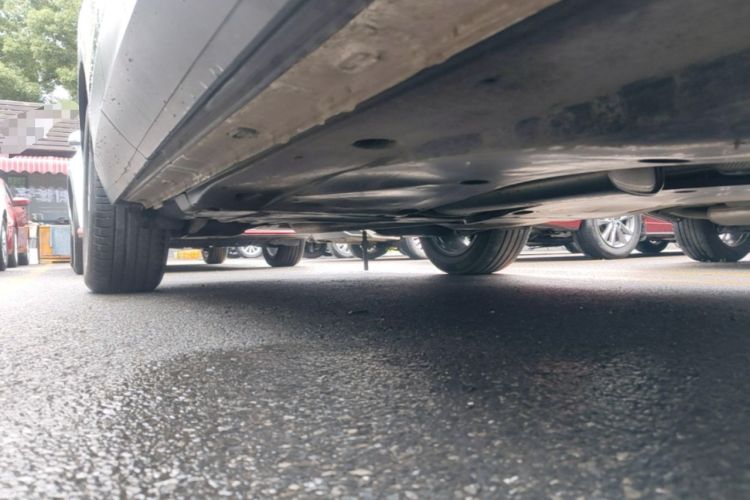 Used Volkswagen Tiguan L 2022 330TSI Automatic Two-Wheel Drive Smart Edition Right Side Sill