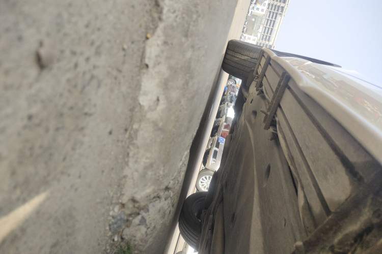 Used Volkswagen Tiguan L 2022 330TSI Automatic Two-Wheel Drive R-Line Enhanced Edition Right Side Sill