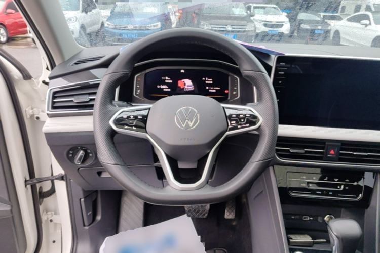 Used Volkswagen Tiguan L 2022 330TSI Automatic Two-Wheel Drive Smart Edition Steering Wheel
