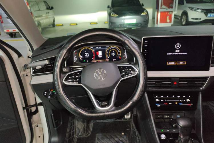 Used Volkswagen Tiguan L 2022 330TSI Automatic Two-Wheel Drive R-Line Enhanced Edition Steering Wheel