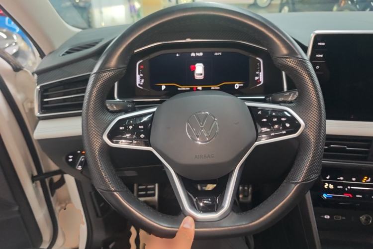 Used Volkswagen Tiguan L 2022 330TSI Automatic Two-Wheel Drive R-Line Enhanced Edition Steering Wheel