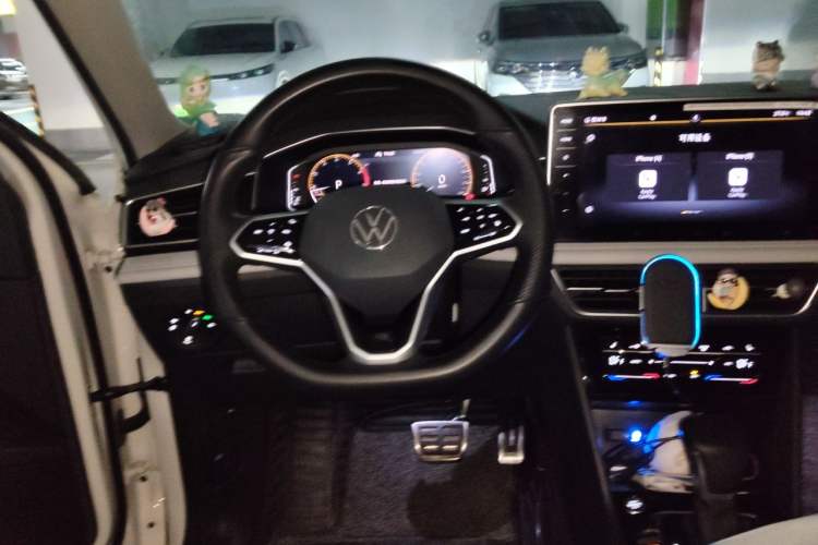 Used Volkswagen Tiguan L 2022 330TSI Automatic Two-Wheel Drive R-Line Enhanced Edition Steering Wheel
