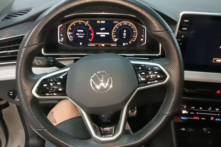 Used Volkswagen Tiguan L 2022 330TSI Automatic Two-Wheel Drive R-Line Enhanced Edition Steering Wheel