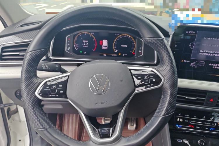 Used Volkswagen Tiguan L 2022 330TSI Automatic Two-Wheel Drive R-Line Enhanced Edition Steering Wheel