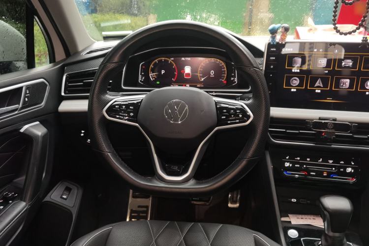 Used Volkswagen Tiguan L 2022 330TSI Automatic Two-Wheel Drive R-Line Enhanced Edition Steering Wheel