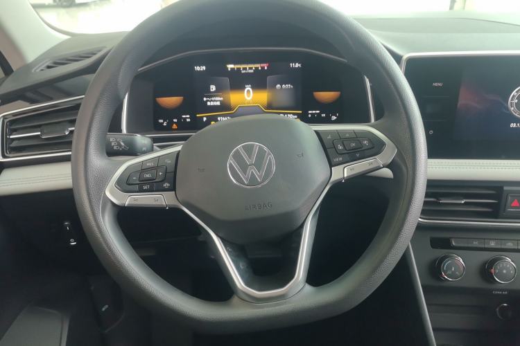 Used Volkswagen Tiguan L 2022 330TSI Automatic Two-Wheel Drive Comfort Edition Steering Wheel