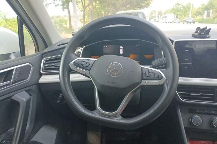 Used Volkswagen Tiguan L 2022 330TSI Automatic Two-Wheel Drive Comfort Edition Steering Wheel