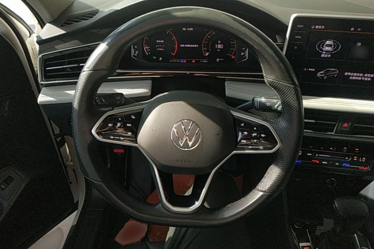 Used Volkswagen Tiguan L 2022 330TSI Automatic Two-Wheel Drive Smart Edition Steering Wheel