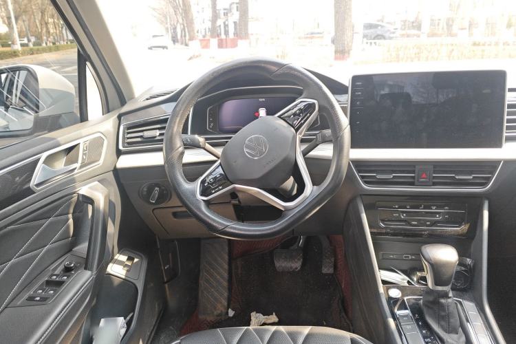 Used Volkswagen Tiguan L 2022 330TSI Automatic Two-Wheel Drive Smart Edition Steering Wheel