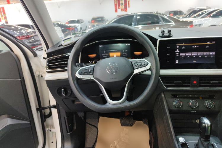 Used Volkswagen Tiguan L 2022 330TSI Automatic Two-Wheel Drive Comfort Edition Steering Wheel