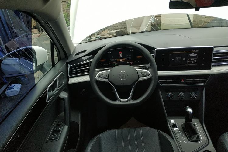 Used Volkswagen Tiguan L 2022 330TSI Automatic Two-Wheel Drive Comfort Edition Steering Wheel