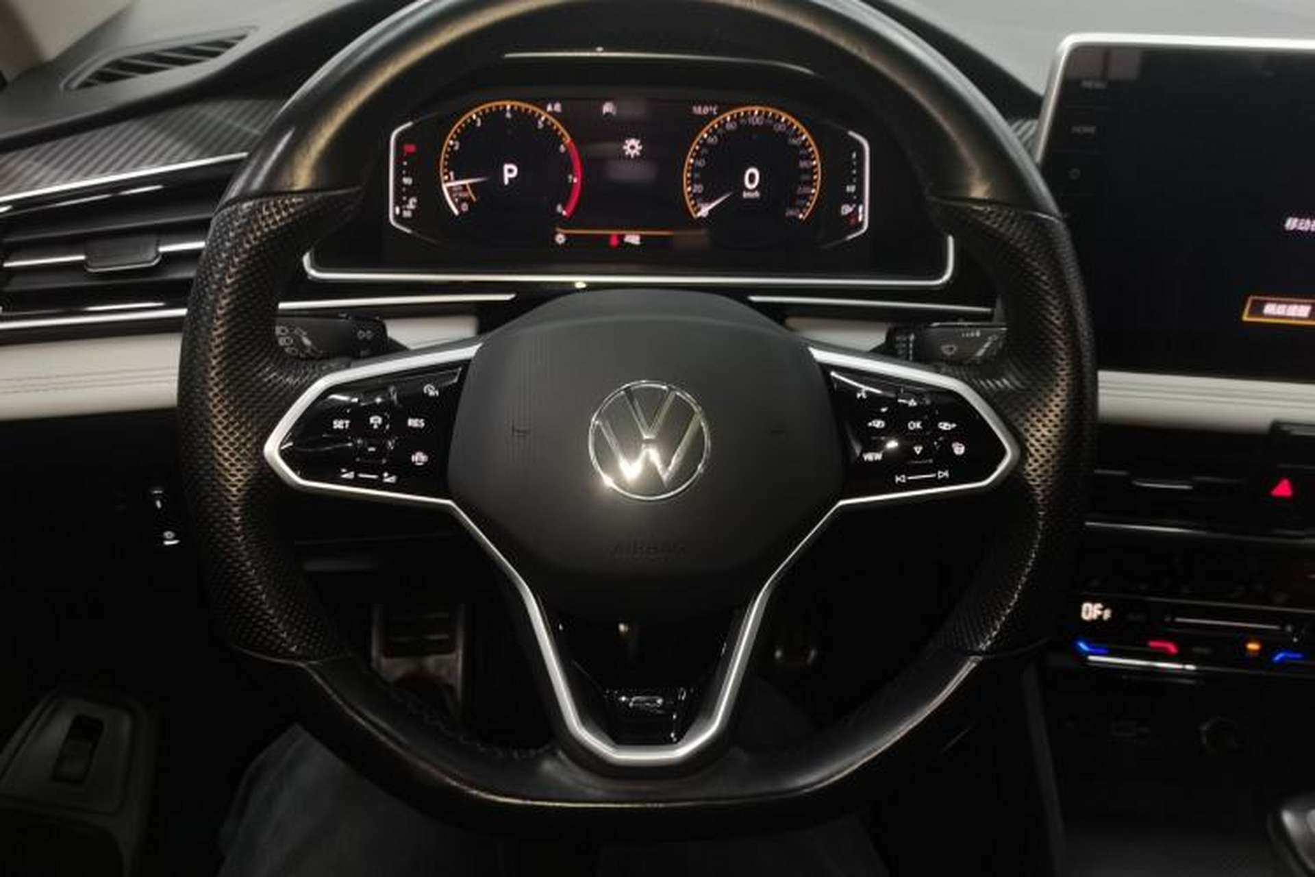 Used Volkswagen Tiguan L 2022 330TSI Automatic Two-Wheel Drive R-Line Enhanced Edition Steering Wheel