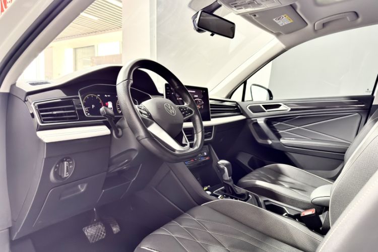 Used Volkswagen Tiguan L 2022 330TSI Automatic Two-Wheel Drive Smart Edition Steering Wheel