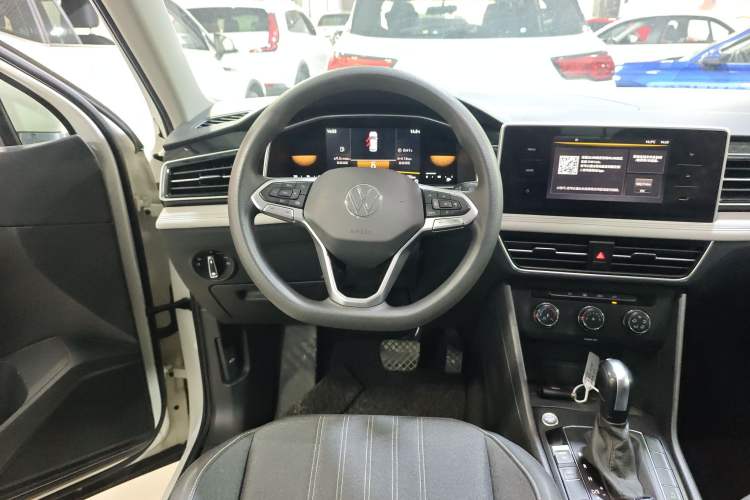 Used Volkswagen Tiguan L 2022 330TSI Automatic Two-Wheel Drive Comfort Edition Steering Wheel