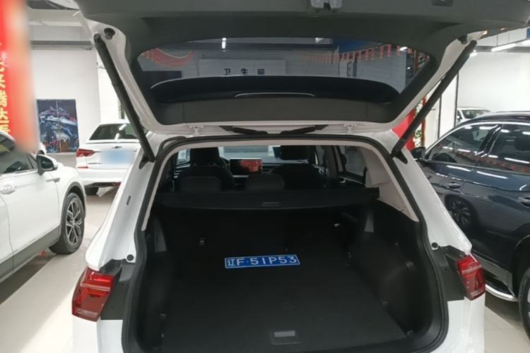 Used Volkswagen Tiguan L 2022 330TSI Automatic Two-Wheel Drive R-Line Enhanced Edition Trunk