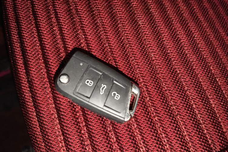 Used Volkswagen Tiguan L 2022 330TSI Automatic Two-Wheel Drive Smart Edition Vehicle Key