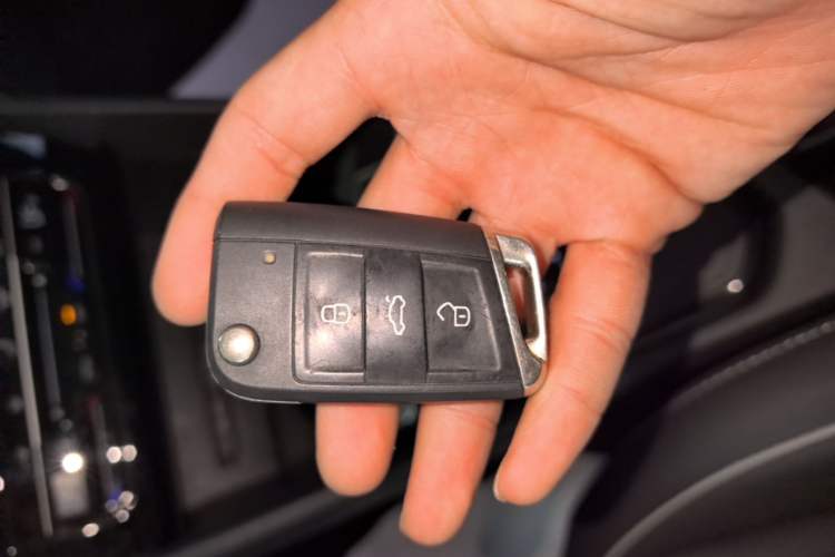 Used Volkswagen Tiguan L 2022 330TSI Automatic Two-Wheel Drive Smart Edition Vehicle Key