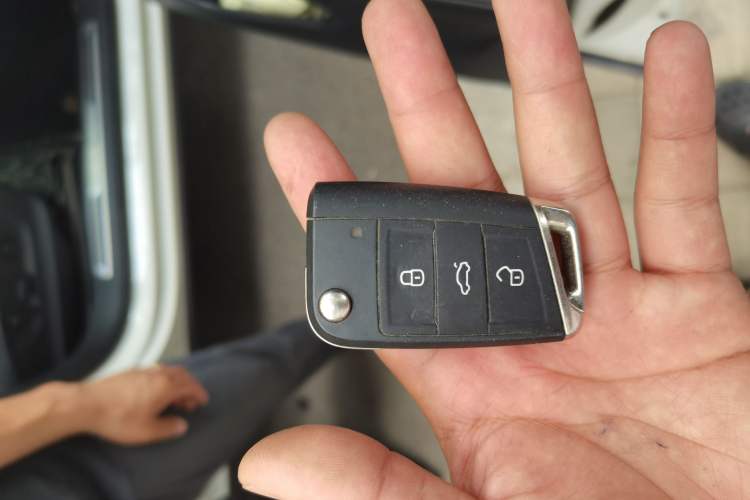 Used Volkswagen Tiguan L 2022 330TSI Automatic Two-Wheel Drive R-Line Enhanced Edition Vehicle Key