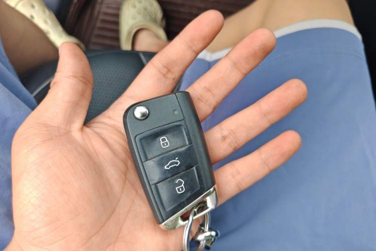 Used Volkswagen Tiguan L 2022 330TSI Automatic Two-Wheel Drive R-Line Enhanced Edition Vehicle Key