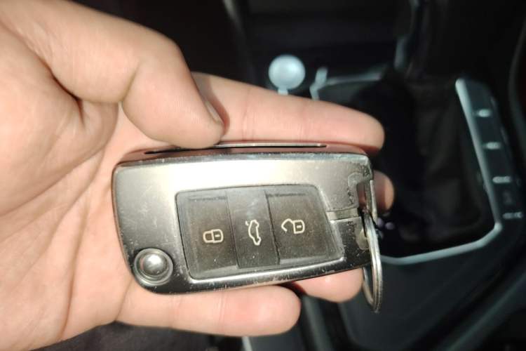 Used Volkswagen Tiguan L 2022 330TSI Automatic Two-Wheel Drive Smart Edition Vehicle Key