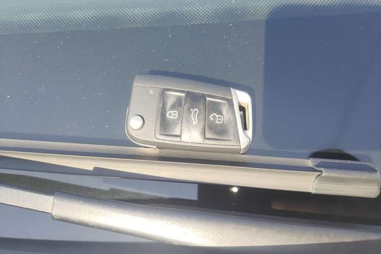 Used Volkswagen Tiguan L 2022 330TSI Automatic Two-Wheel Drive Comfort Edition Vehicle Key
