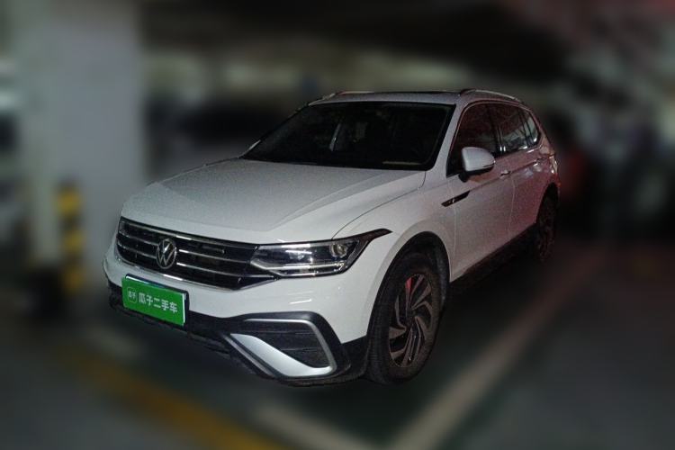 Used Volkswagen Tiguan L 2022 330TSI Automatic Two-Wheel Drive Smart Edition Guazi used car, China used car export, Used car for sale, Used  cars, Cheapest cars for sale