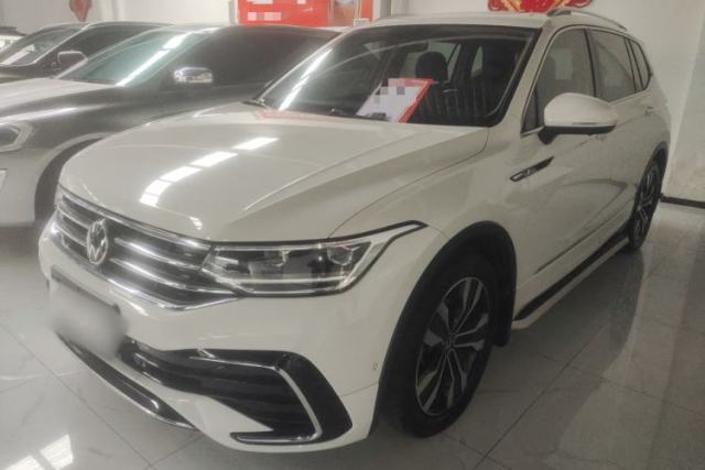 Ojetý Volkswagen Tiguan L 2022 330TSI Automatic Two-Wheel Drive R-Line Enhanced Edition