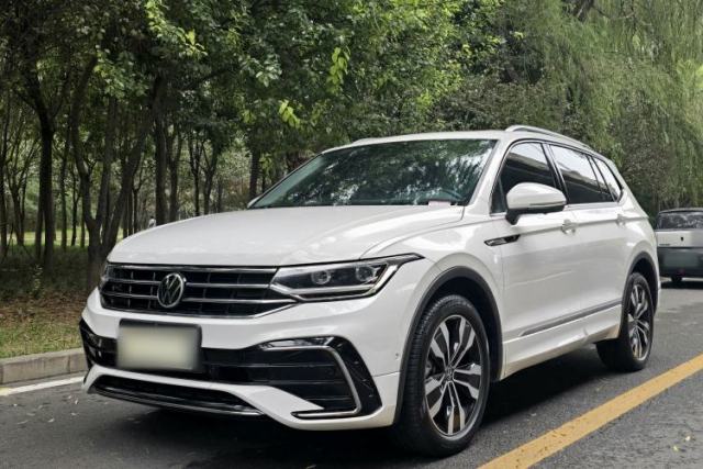 Used Volkswagen Tiguan L 2022 330TSI Automatic Two-Wheel Drive R-Line Enhanced Edition