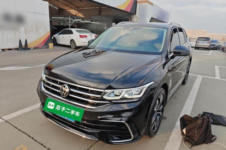 Used Volkswagen Tiguan L 2023 330TSI Automatic Two-Wheel Drive R-Line Flagship Edition Guazi used car, China used car export, Used car for sale, Used cars, Cheapest cars for sale
