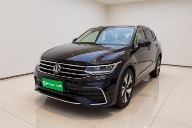 Used Volkswagen Tiguan L 2023 Restyled 330TSI Automatic Two-Wheel Drive R-Line Enhanced Comfort Version