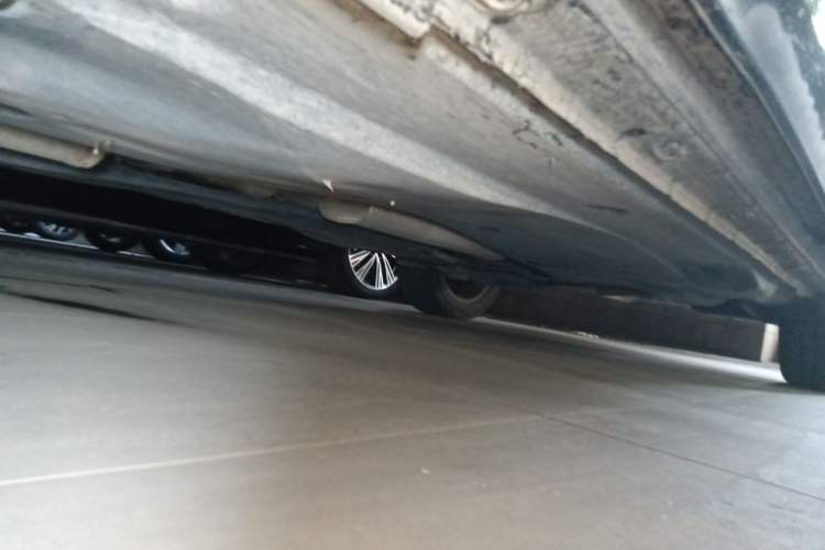 Used Volkswagen Tiguan L 2023 330TSI Automatic Two-Wheel Drive R-Line Enjoyment Edition Chassis Front Left