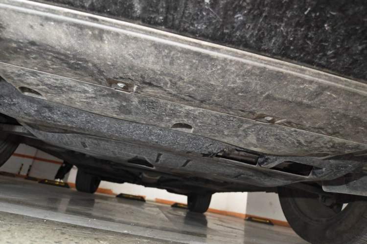 Used Volkswagen Tiguan L 2023 Restyled 330TSI Automatic Two-Wheel Drive R-Line Enhanced Comfort Version Chassis Front