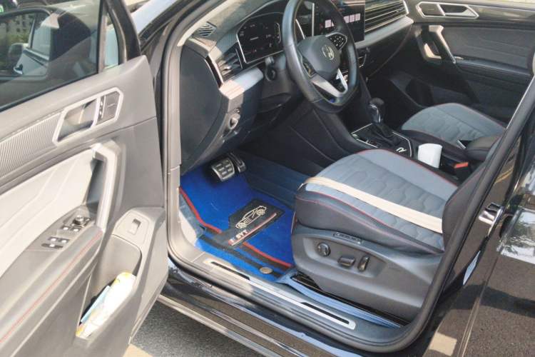Used Volkswagen Tiguan L 2023 330TSI Automatic Two-Wheel Drive R-Line Flagship Edition Driver Seat
