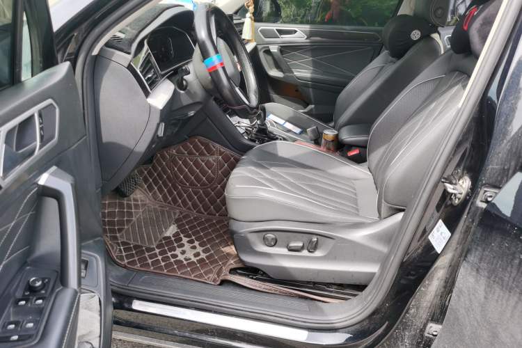 Used Volkswagen Tiguan L 2023 330TSI Automatic Two-Wheel Drive Smart Edition Driver Seat