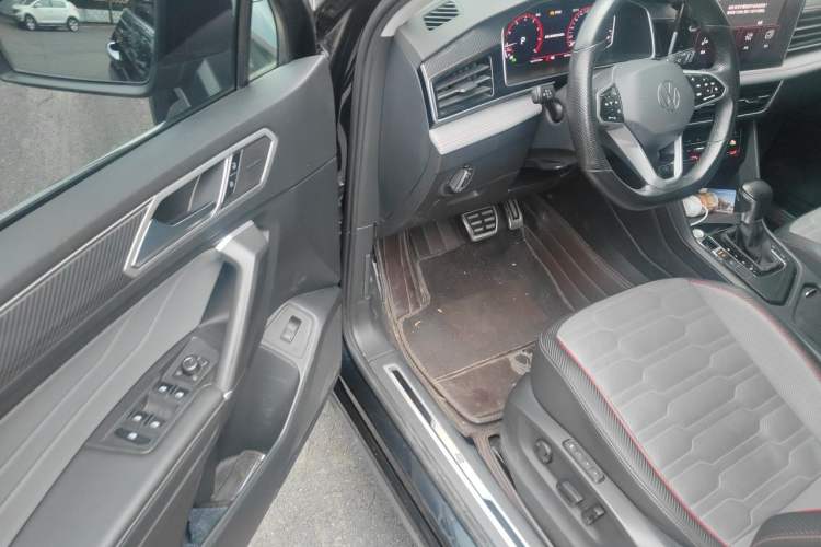 Used Volkswagen Tiguan L 2023 Restyled 330TSI Automatic Two-Wheel Drive R-Line Flagship Edition Driver Seat