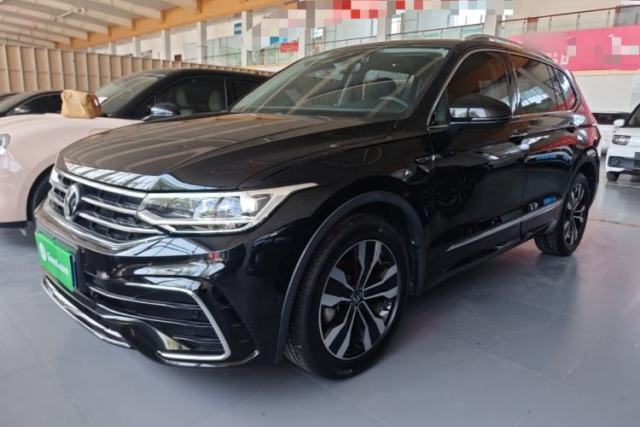 Used Volkswagen Tiguan L 2023 Restyled 330TSI Automatic Two-Wheel Drive R-Line Enhanced Comfort Version