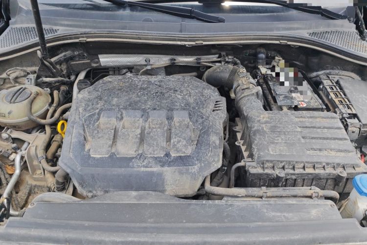 Used Volkswagen Tiguan L 2023 330TSI Automatic Two-Wheel Drive R-Line Enjoyment Edition Engine Bay